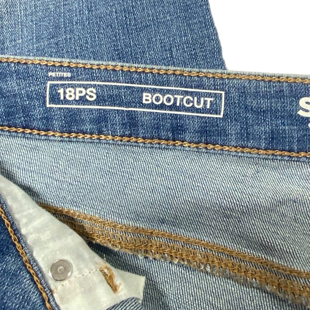 NWT Sonoma Petite Short 18PS Mid Rise Bootcut Jeans Light Wash Distressed 18 - Picture 4 of 16
